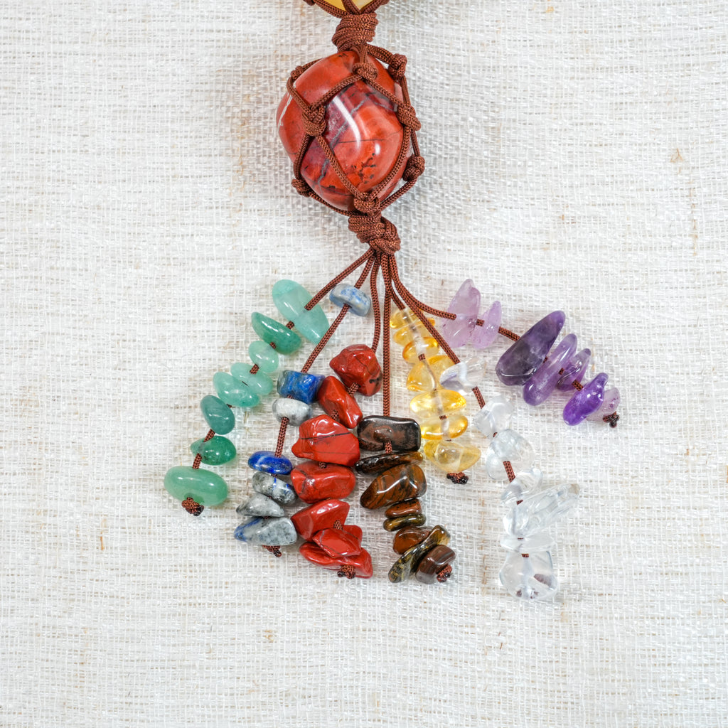 7 Chakra Tree of Life Car Hanging Ornament, Natural Raw Crystal Stones Chakra Wall Hanger, Rainbow Healing Crystal Rear View Mirror Charm for Home & Auto Decor