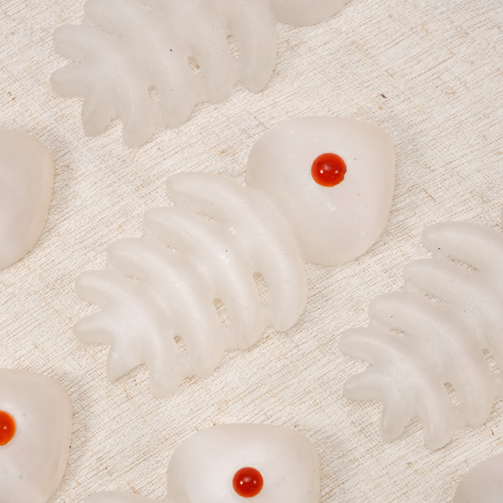 Selenite Fish Bone Carving With Red Agate Eye, Hand Carved Selenite Fish Skeleton Figurine Healing Crystal Witchy Desk Decor Gift