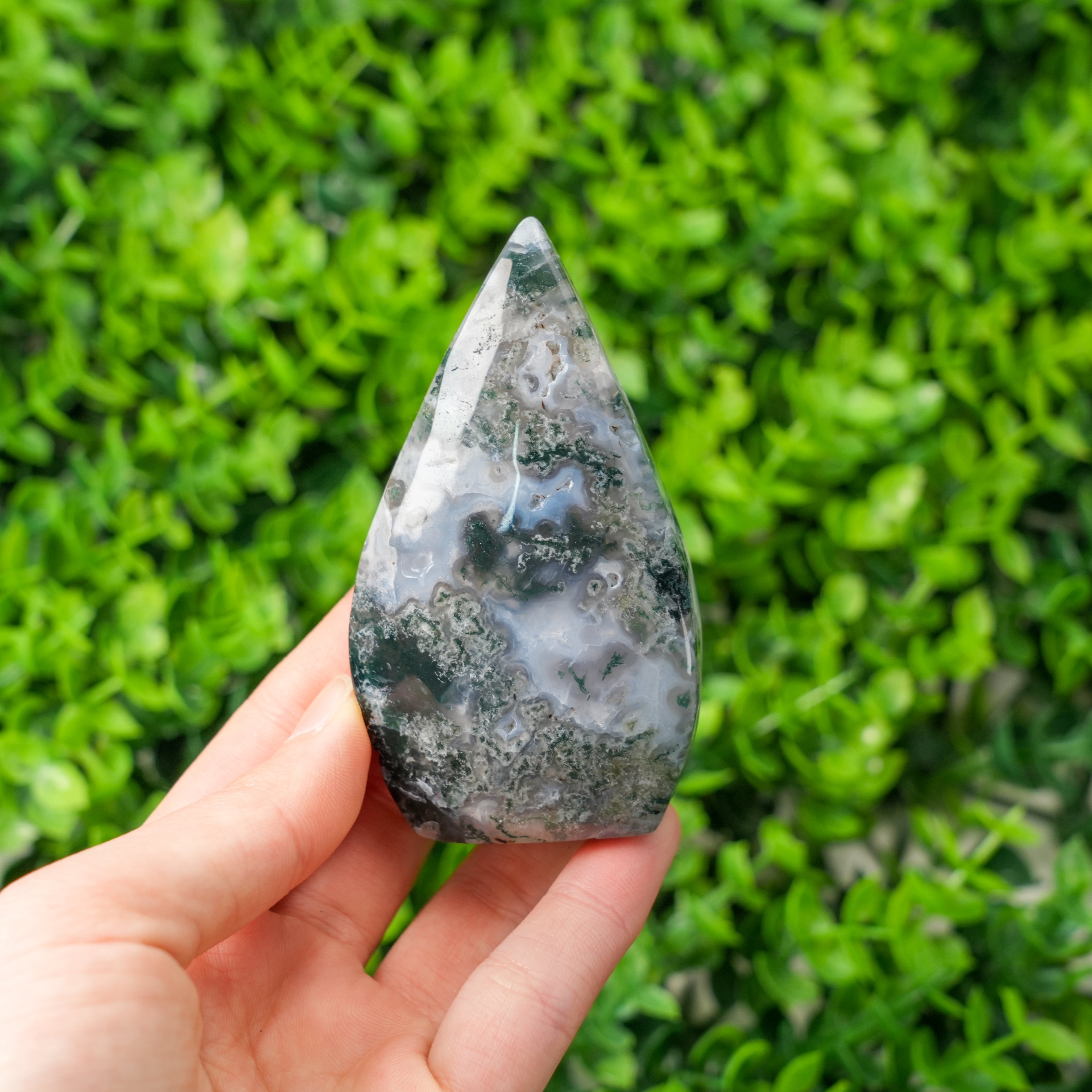 Moss Agate Ornament - Unique Veins, Home Decor & Healing Crystal