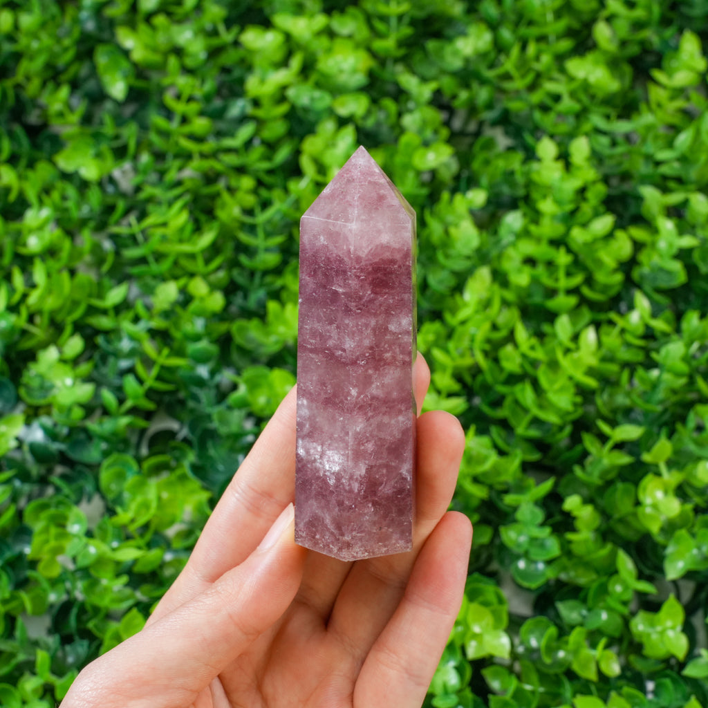 Strawberry Quartz Crystal Point Tower | Polished Single Terminated Wand for Emotional Healing, Self‑Love Energy & Home Spiritual Decor | Meditation Crystal Gift