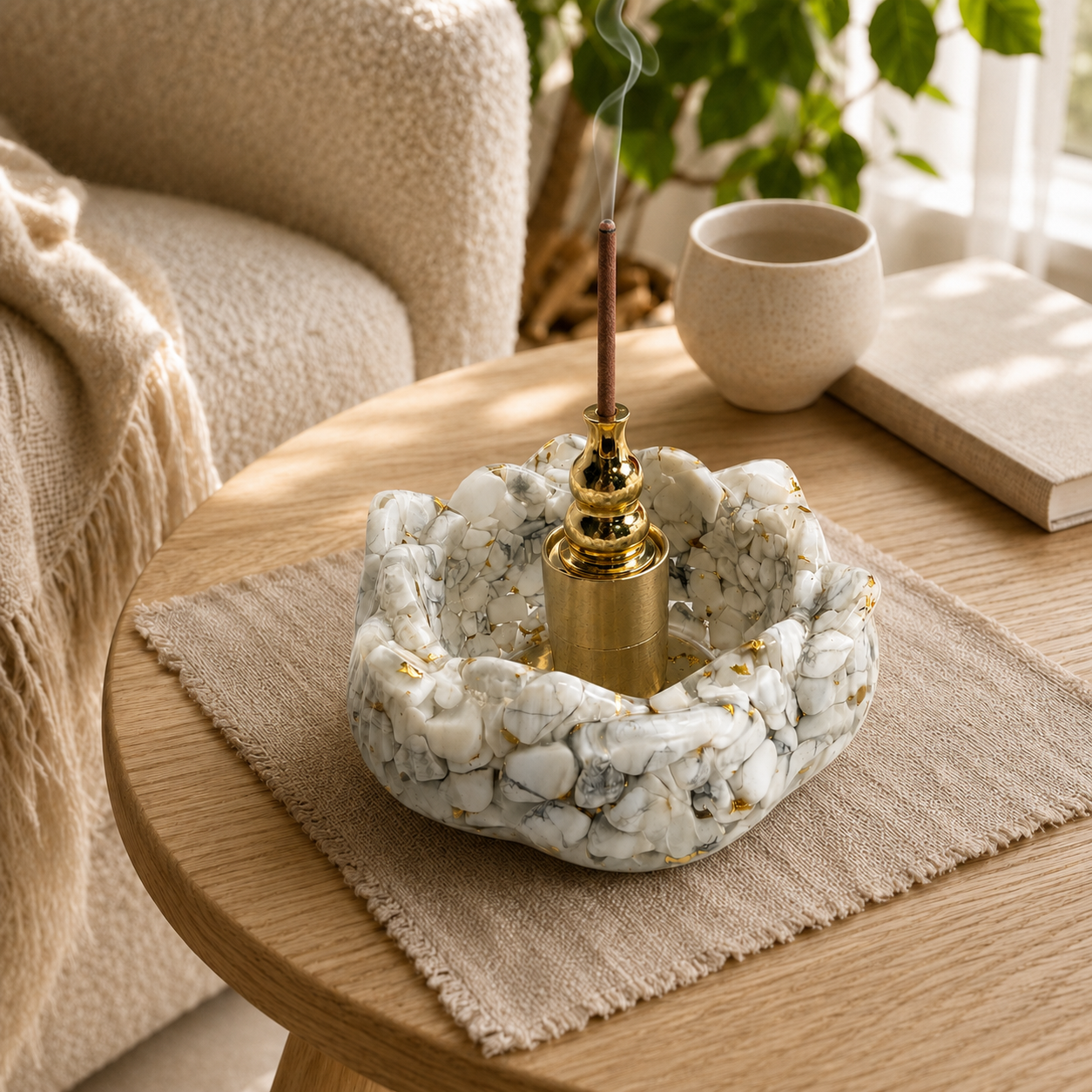 Lotus Shape Incense Burner, Resin Mixed Amethyst Chips Incense Holder, Stick & Cone Incense Censer, Meditation Aromatherapy Decor With Premium Gift Box